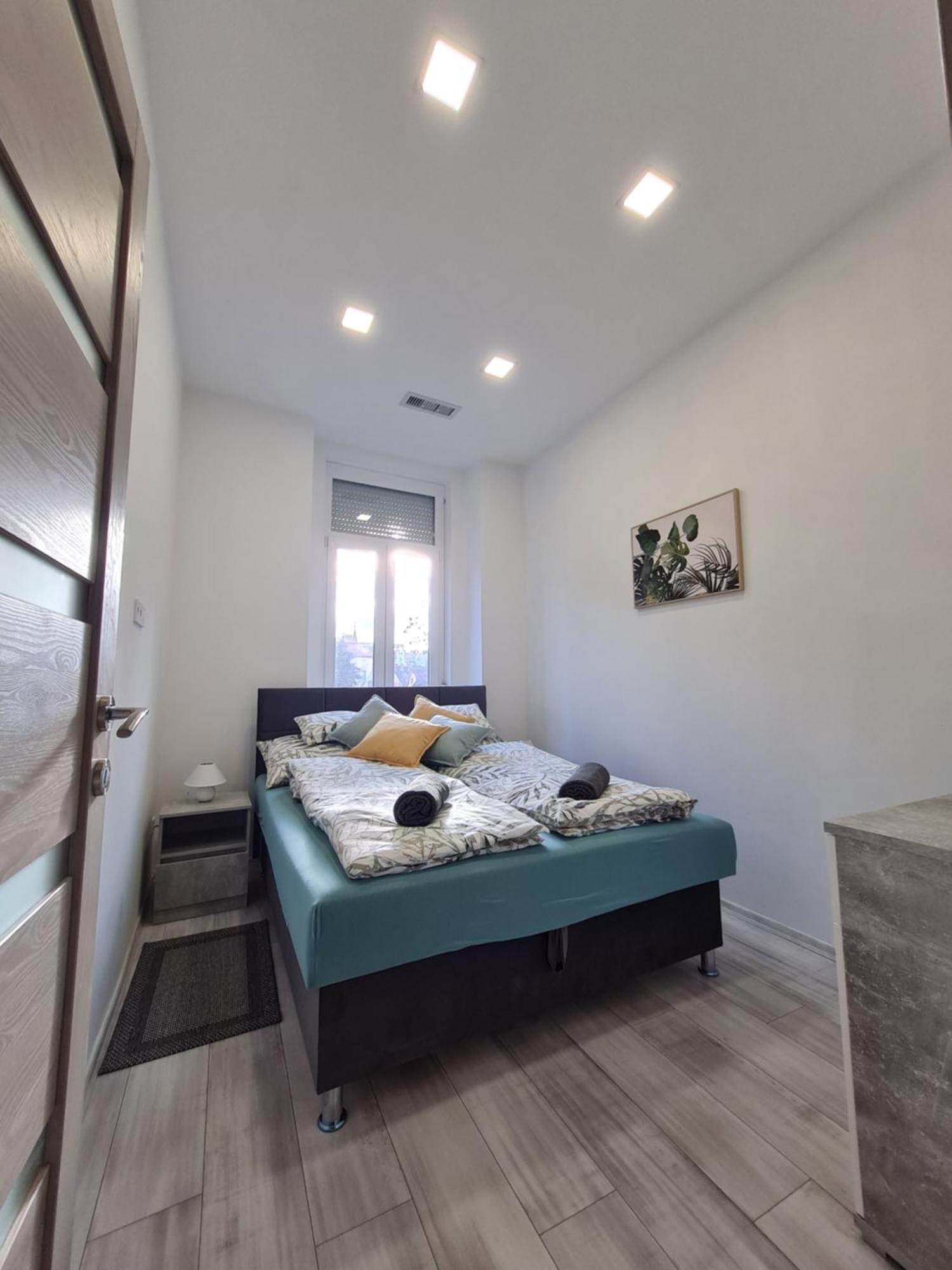 Napfeny Apartman Szeged Exterior photo